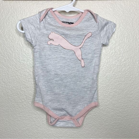 BUNDLE (2) Puma 0-3 Months Baby Girl Bodysuits - Picture 4 of 8
